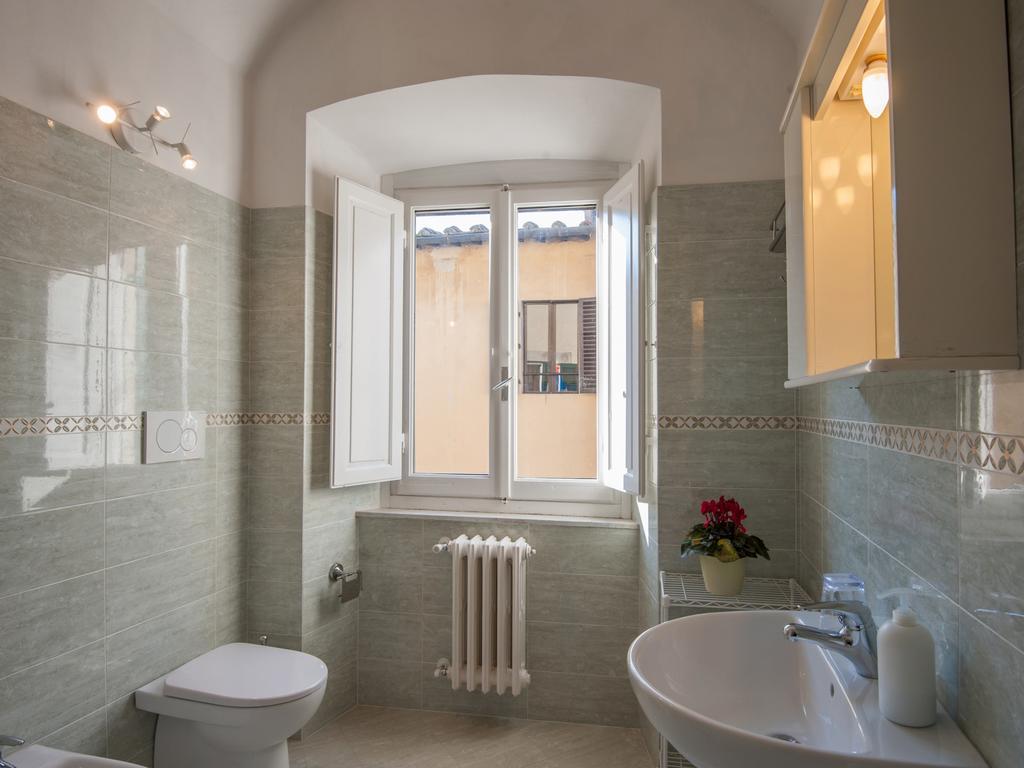 アレッツォ La Pieve Bed & Breakfast 部屋 写真